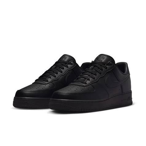 Farebné varianty Nike Air Force 1 biele čierne