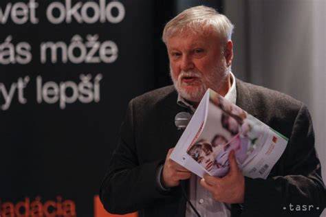 Peter Zajac literárny vedec portrét