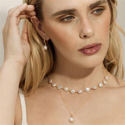 White Pearl samička s vajíčkami